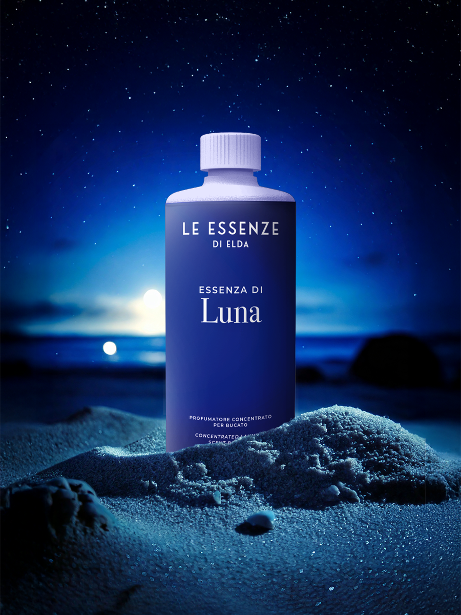 Viðarkenndur þvottailmur – Essenza di Luna vara frá Scento Verslun