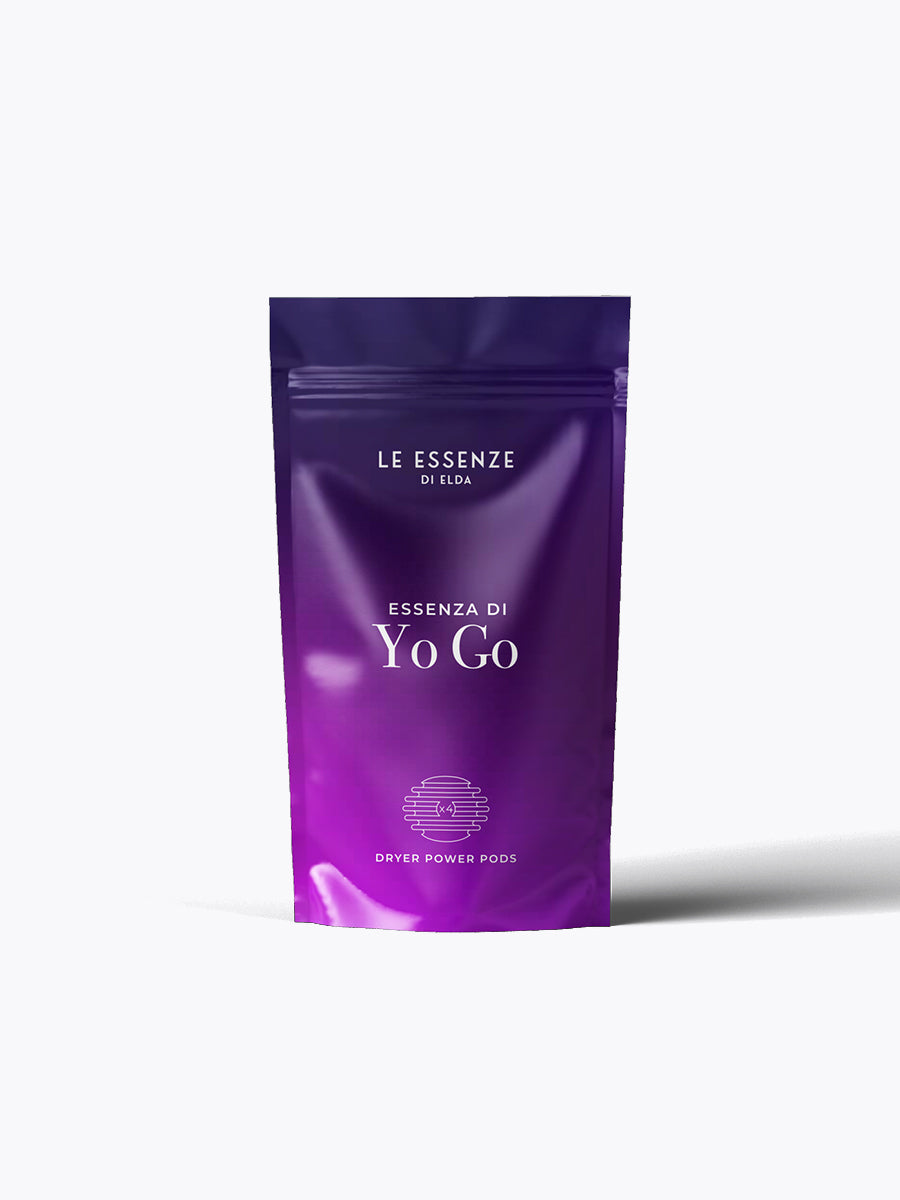 Purple package of 'Le Essenze di Yo Go' on a white background